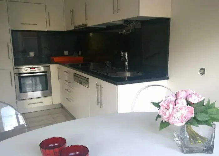 Marginal Luminous Apartment Vila do Conde