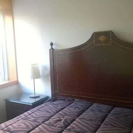 Marginal Luminous ヴィラ・ド・コンデ